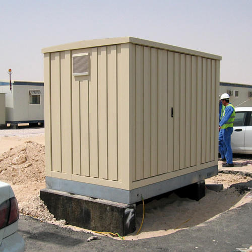 Mobile transformer stations for use in high environmental temperatures
